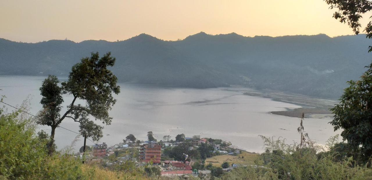 Gorgeous Village Guest House Pokhara Kültér fotó